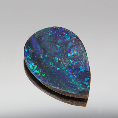 Australian Boulder Opal 20 ct