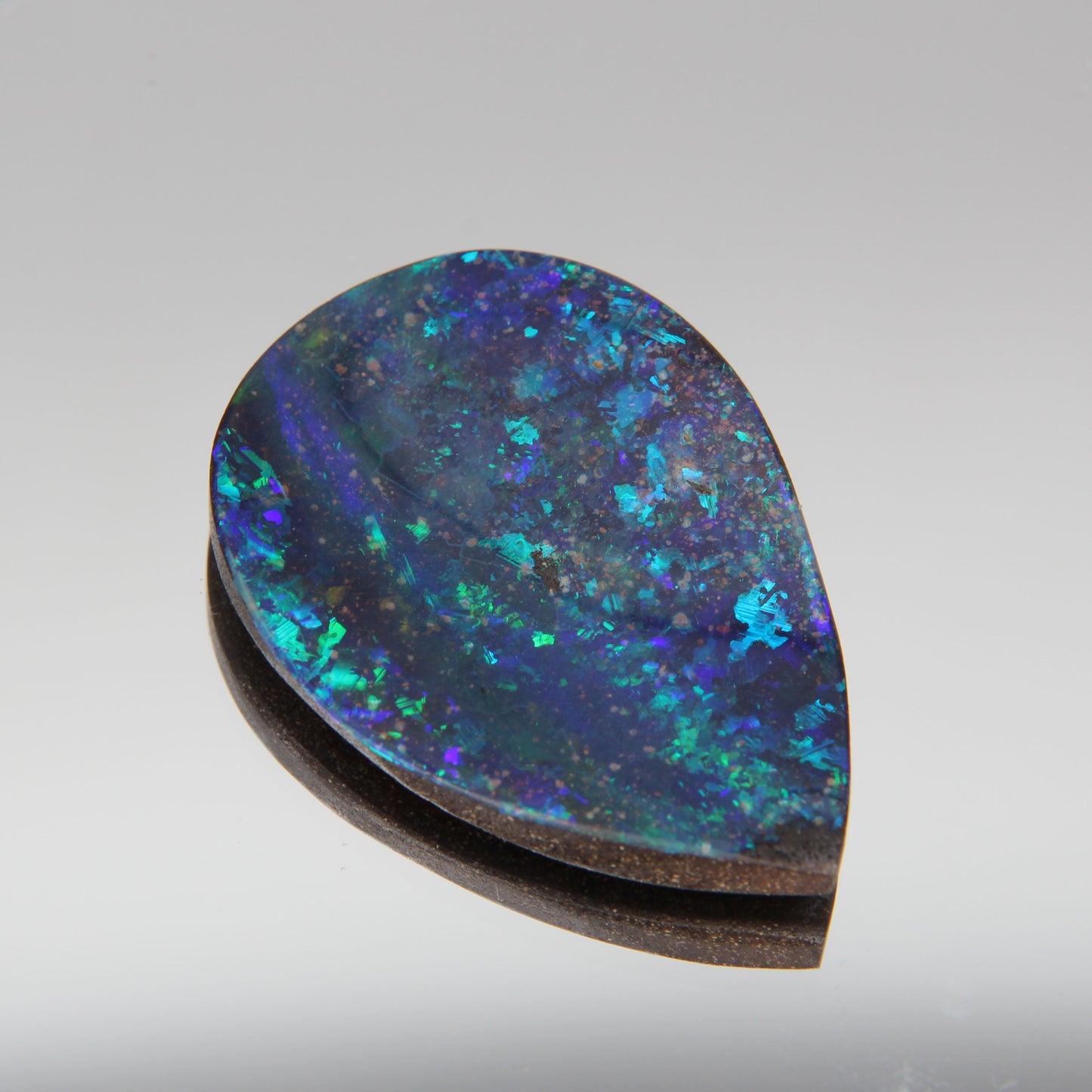 Australian Boulder Opal 20 ct