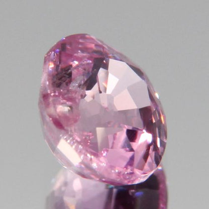 Padparadscha Sapphire 1.06 ct