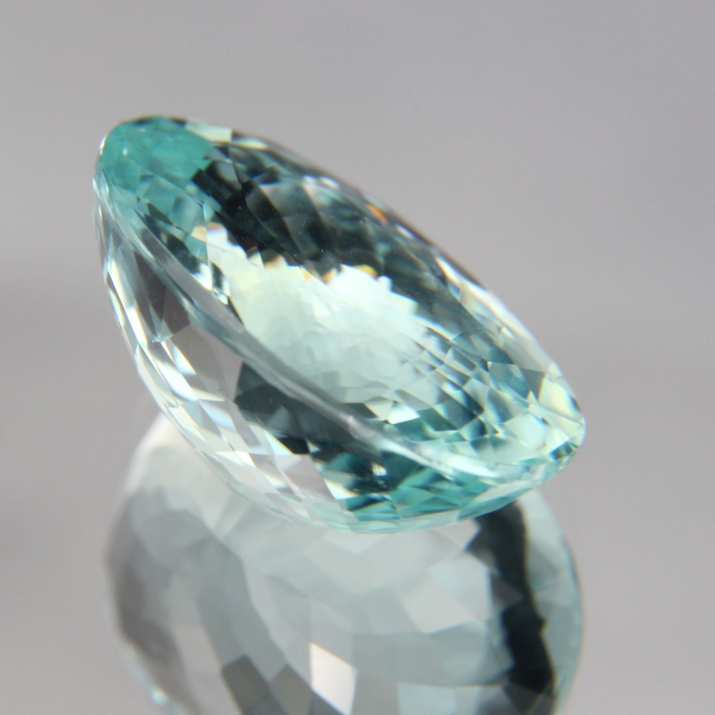 Paraiba 8.76 ct
