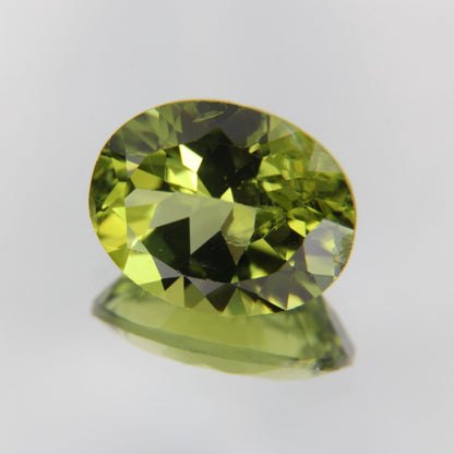 Peridot 2.53 ct