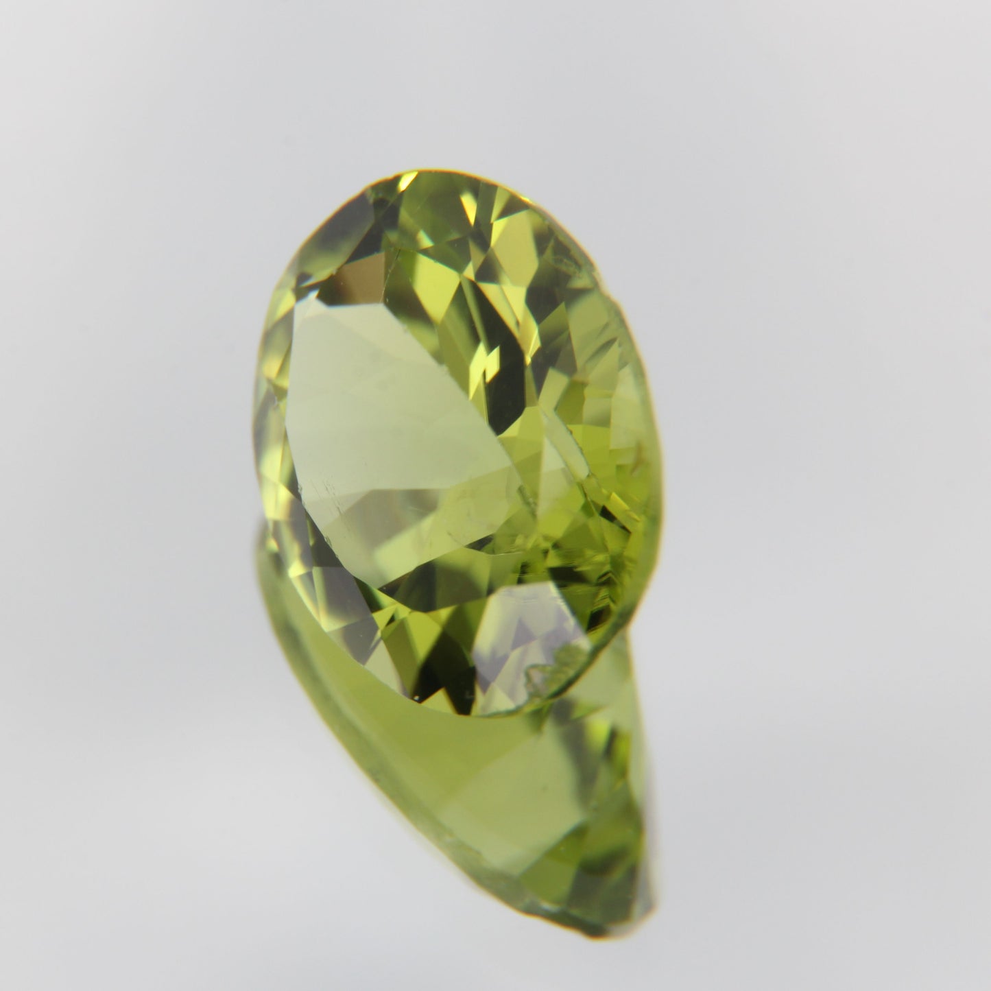 Peridot 2.53 ct