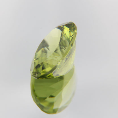 Peridot 2.53 ct