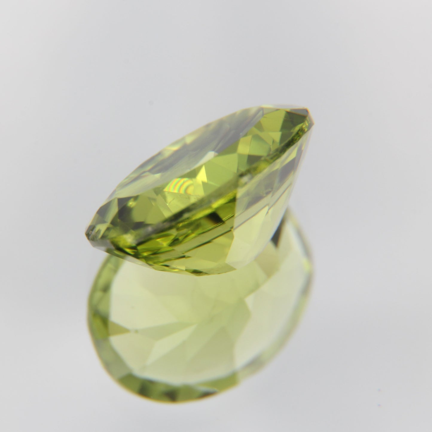 Peridot 2.53 ct