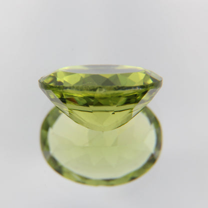 Peridot 2.53 ct