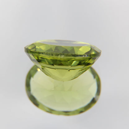 Peridot 2.53 ct