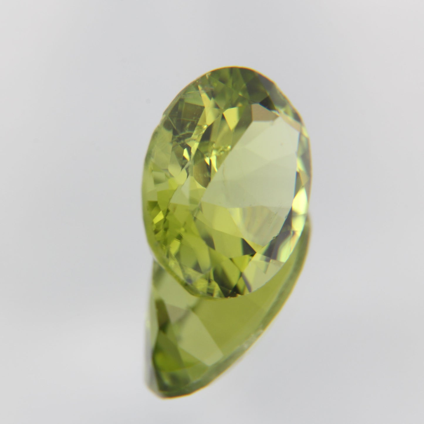 Peridot 2.53 ct