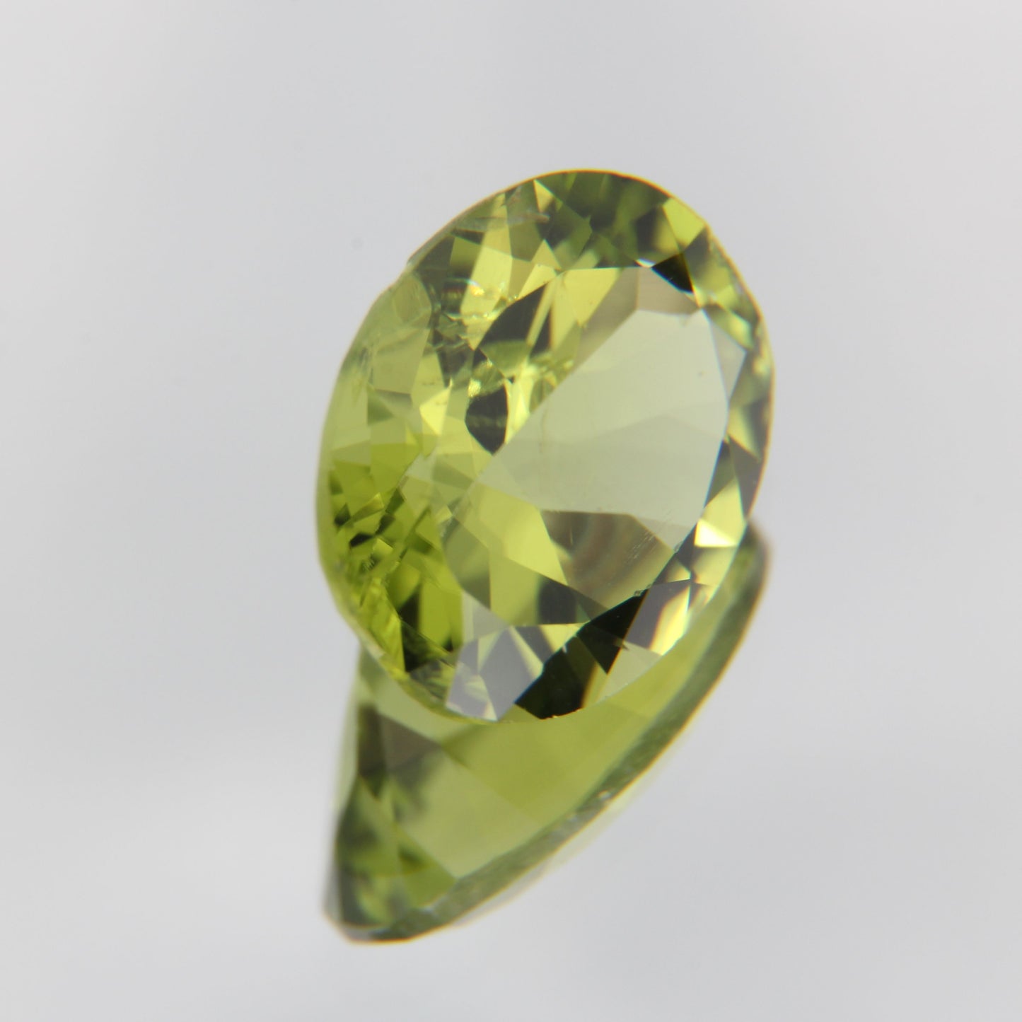 Peridot 2.53 ct