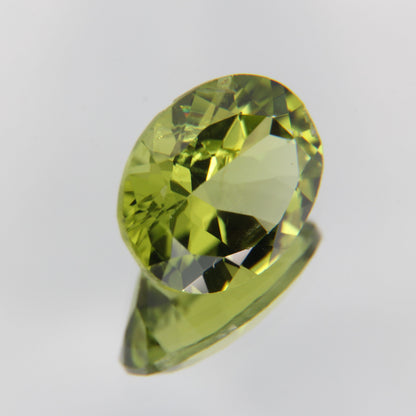 Peridot 2.53 ct