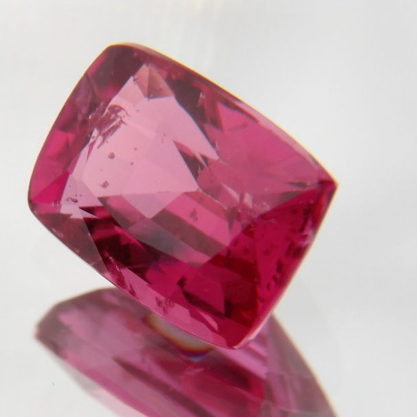 pinker Saphir 0.51 ct