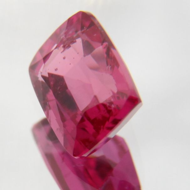 pinker Saphir 0.51 ct