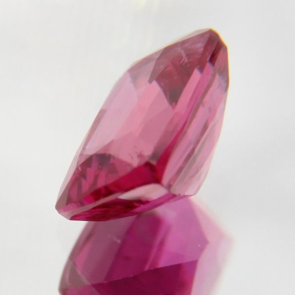 pinker Saphir 0.51 ct