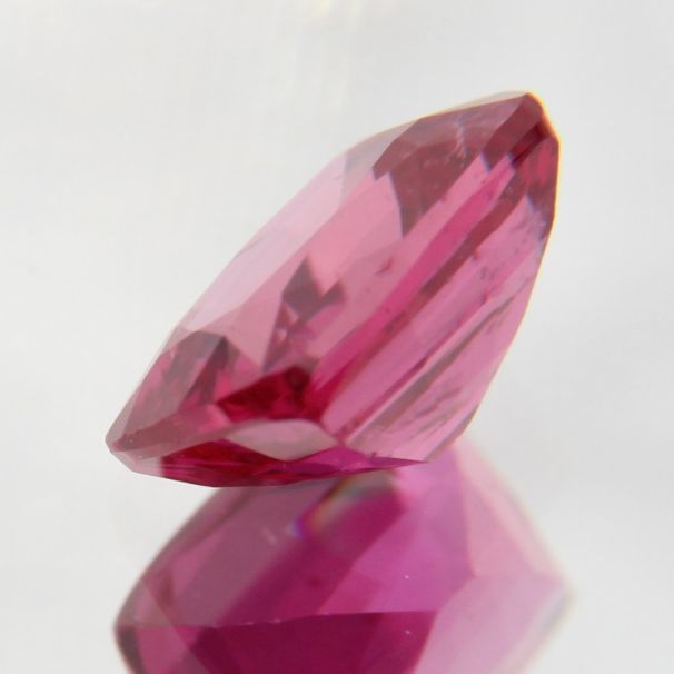 pinker Saphir 0.51 ct