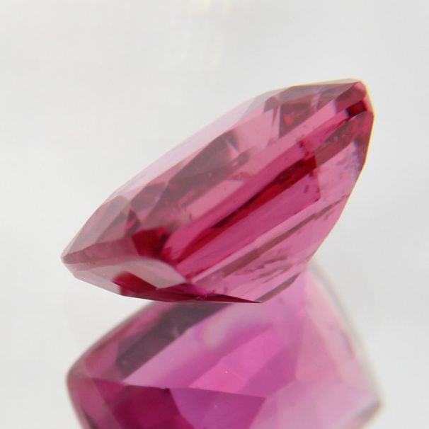 pinker Saphir 0.51 ct
