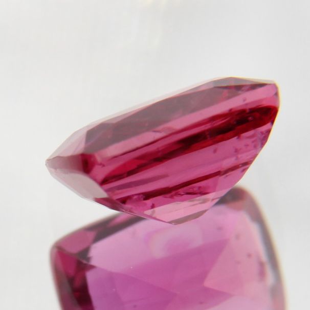 pinker Saphir 0.51 ct