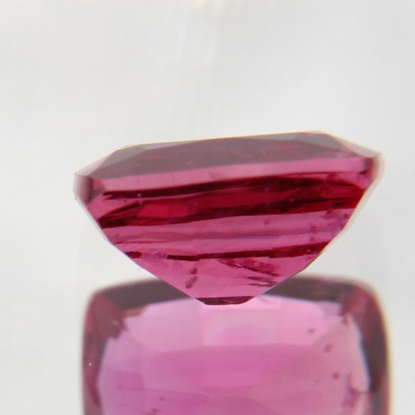 pinker Saphir 0.51 ct