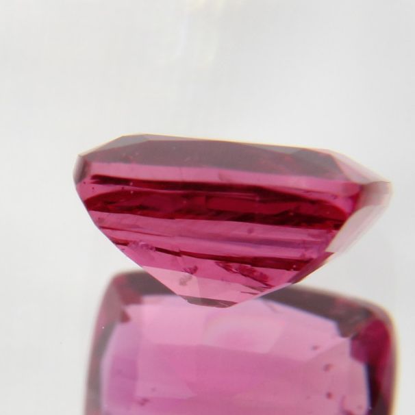 pinker Saphir 0.51 ct