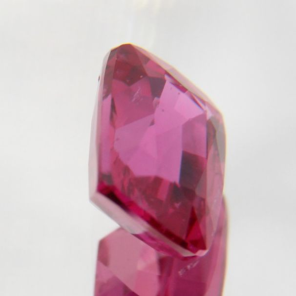 pinker Saphir 0.51 ct