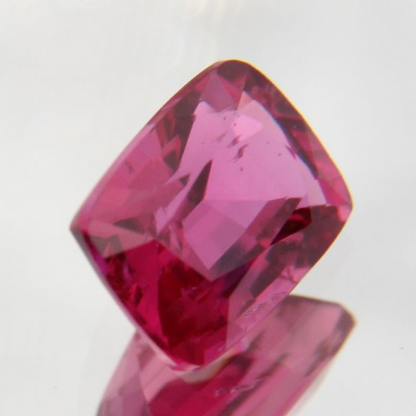 pinker Saphir 0.51 ct