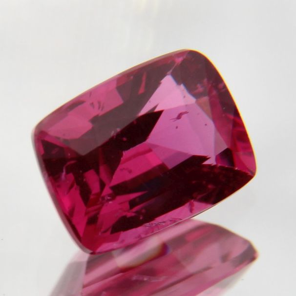 pinker Saphir 0.51 ct