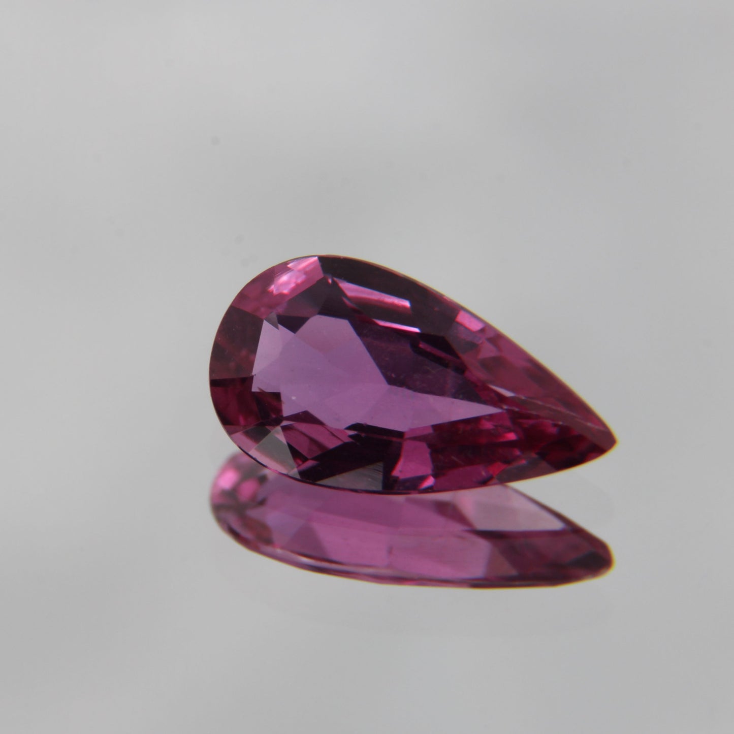 Pinker Saphir 0.74 ct