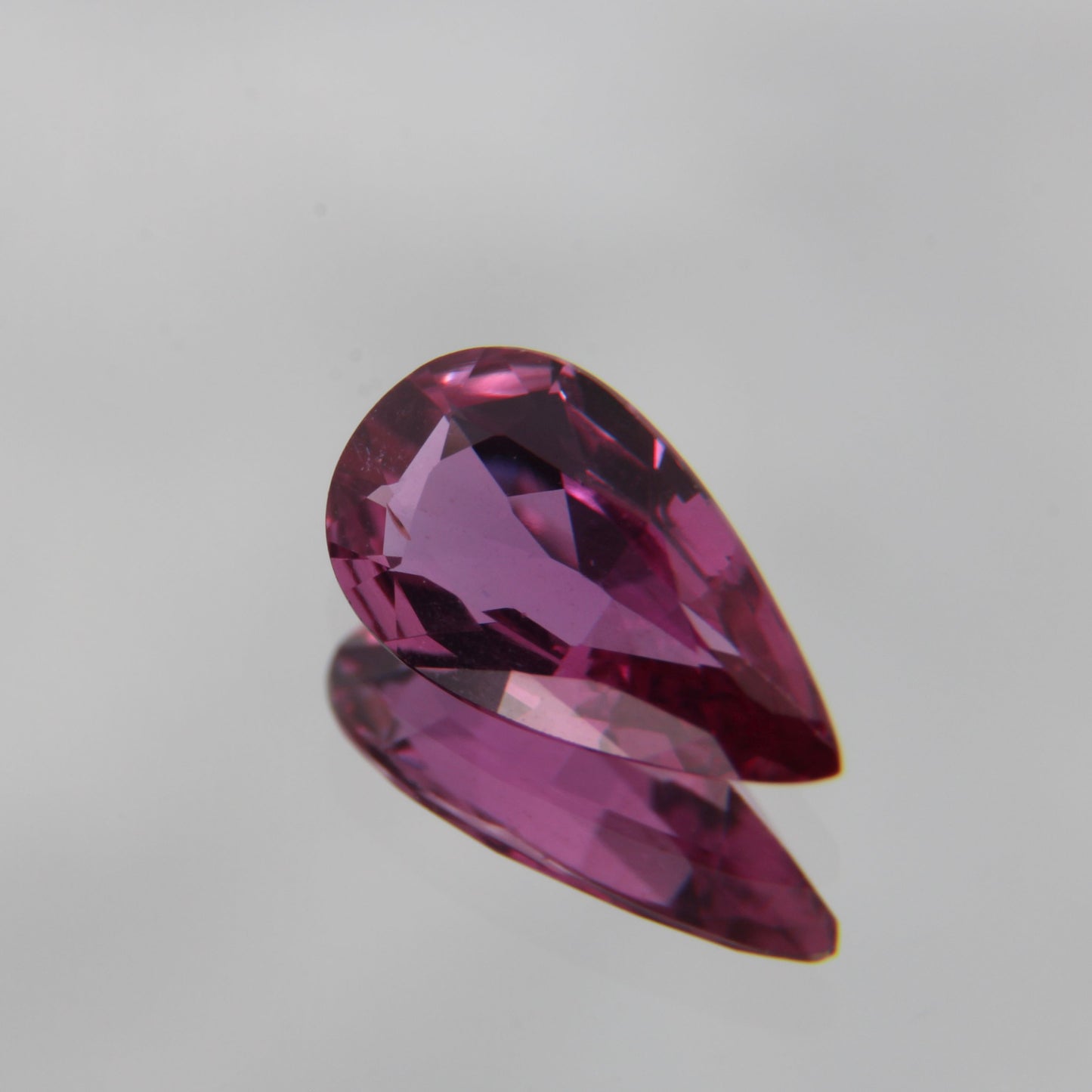 Pinker Saphir 0.74 ct