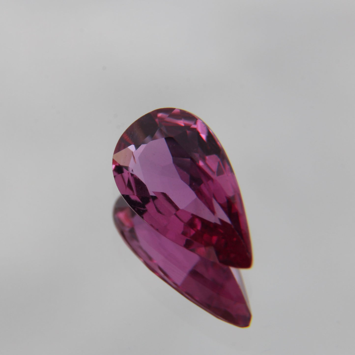 Pinker Saphir 0.74 ct