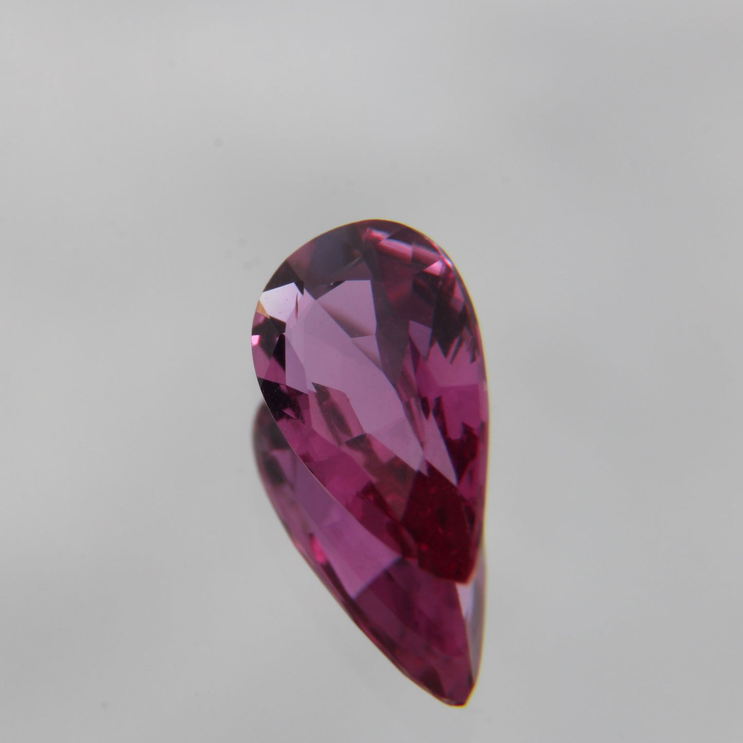 Pinker Saphir 0.74 ct