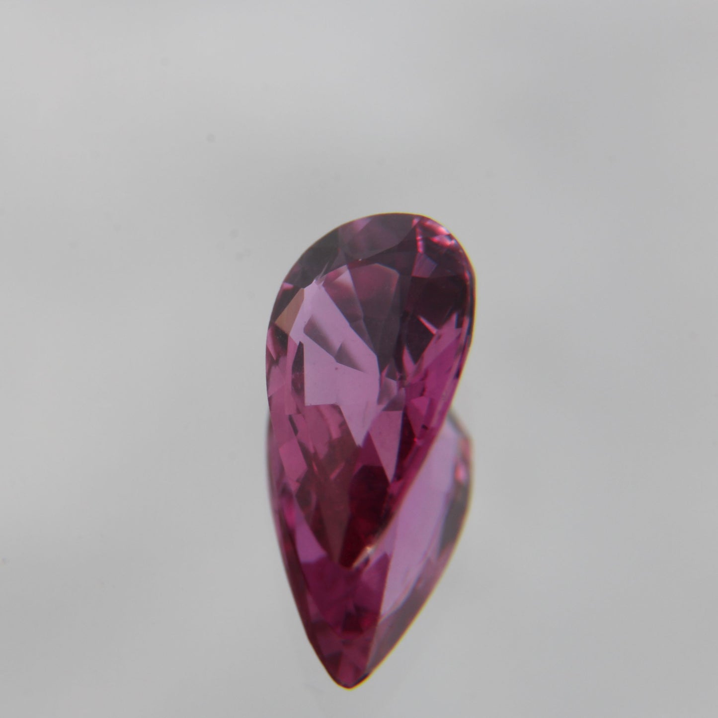 Pinker Saphir 0.74 ct