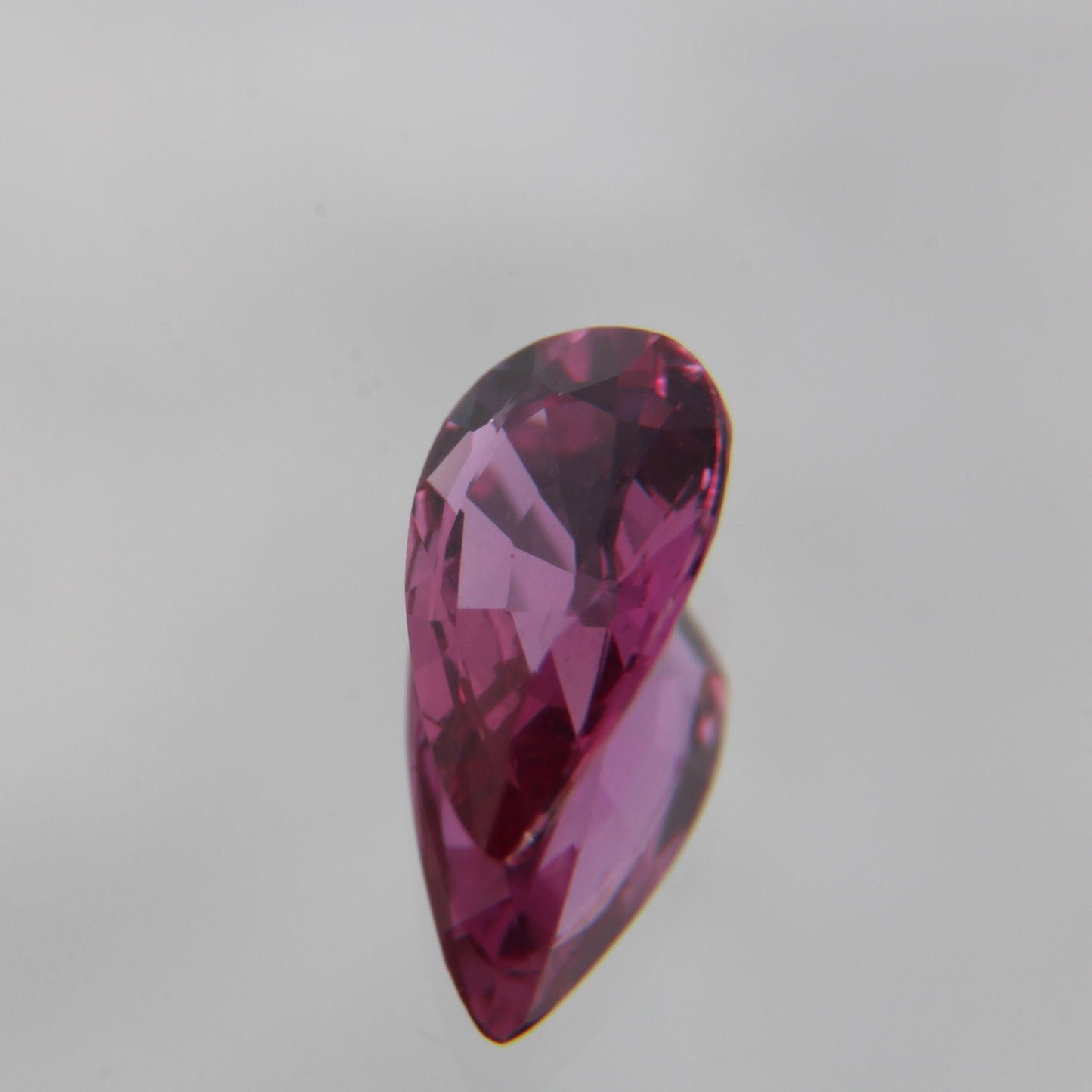 Pinker Saphir 0.74 ct