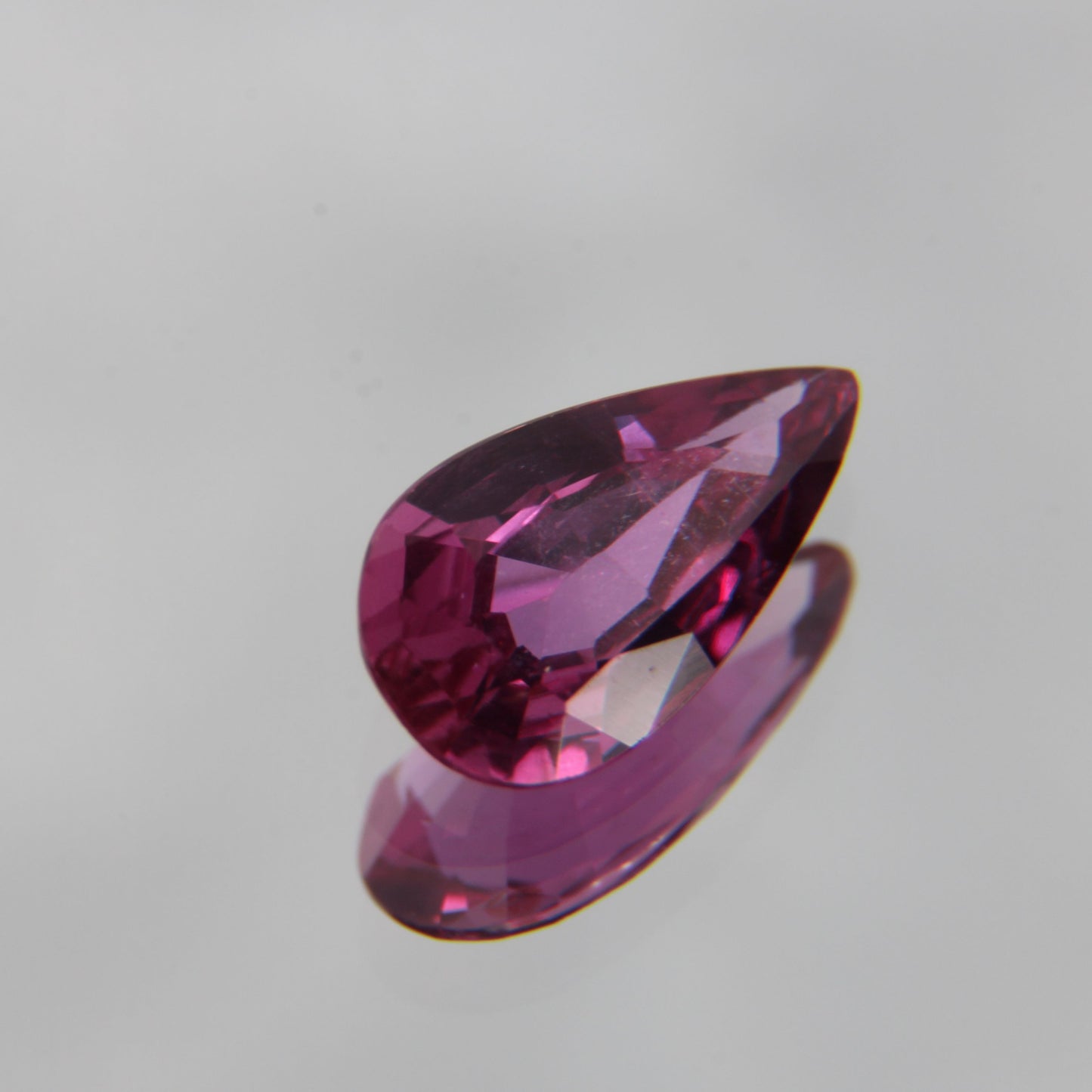 Pinker Saphir 0.74 ct