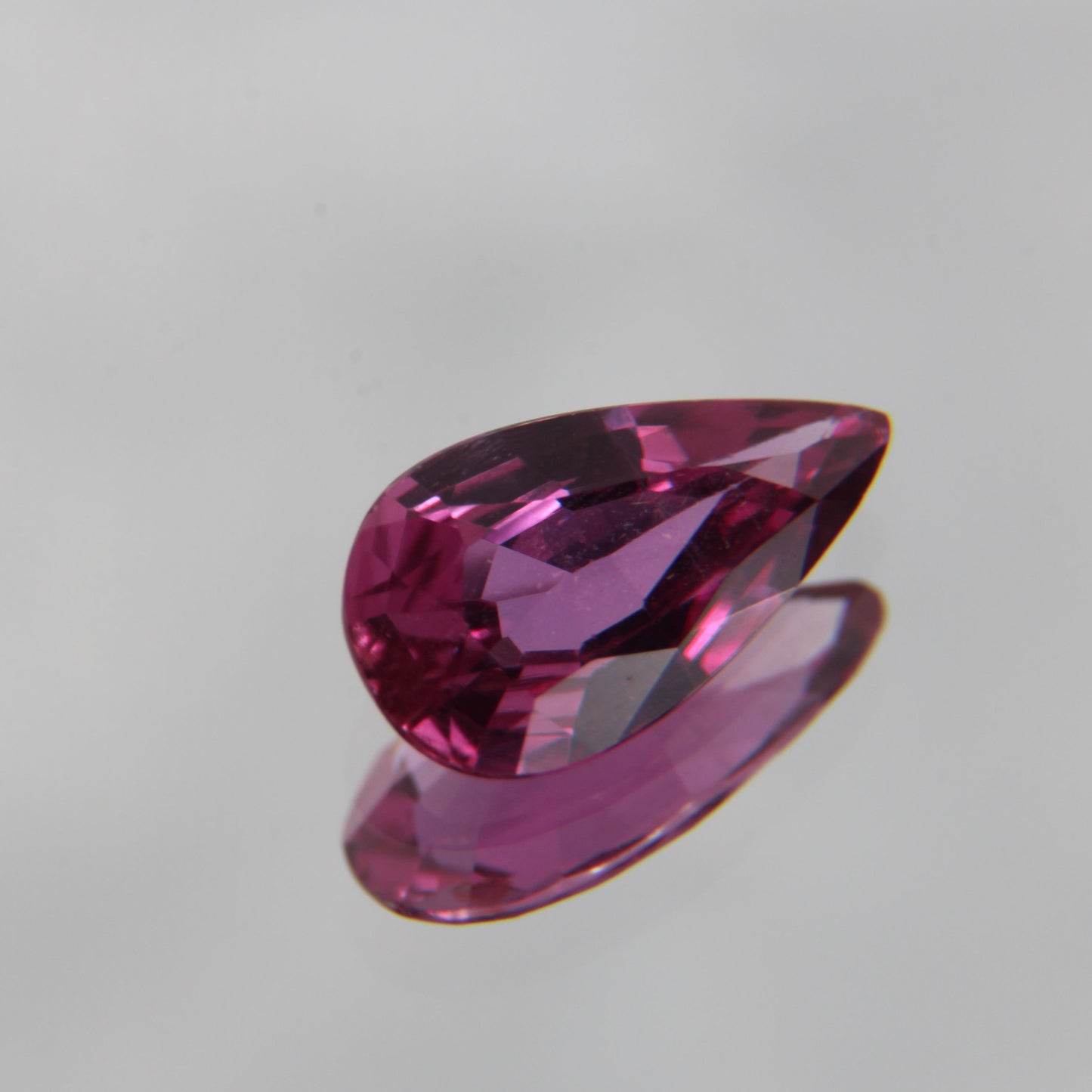 Pinker Saphir 0.74 ct