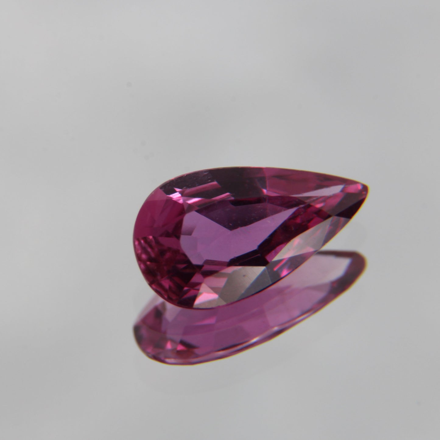 Pinker Saphir 0.74 ct