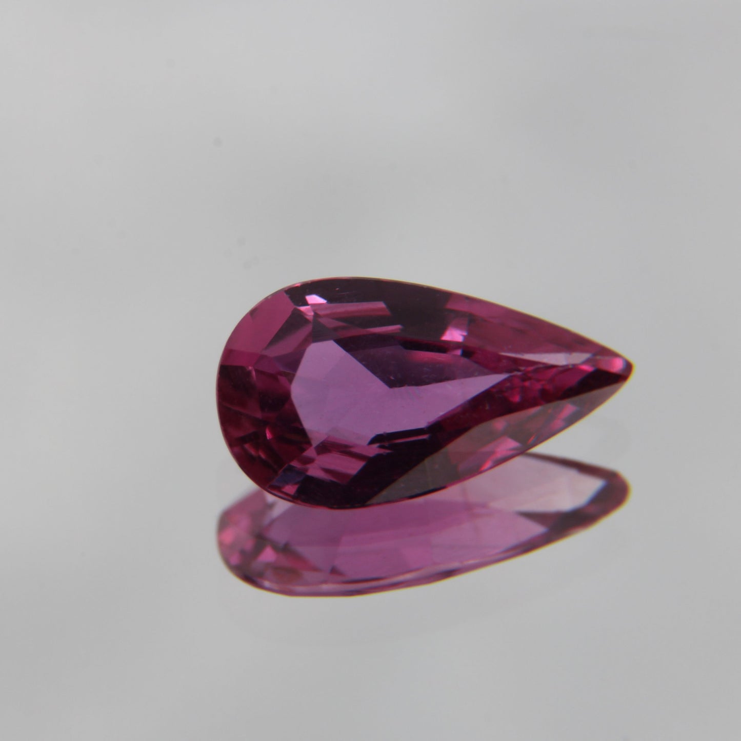 Pinker Saphir 0.74 ct