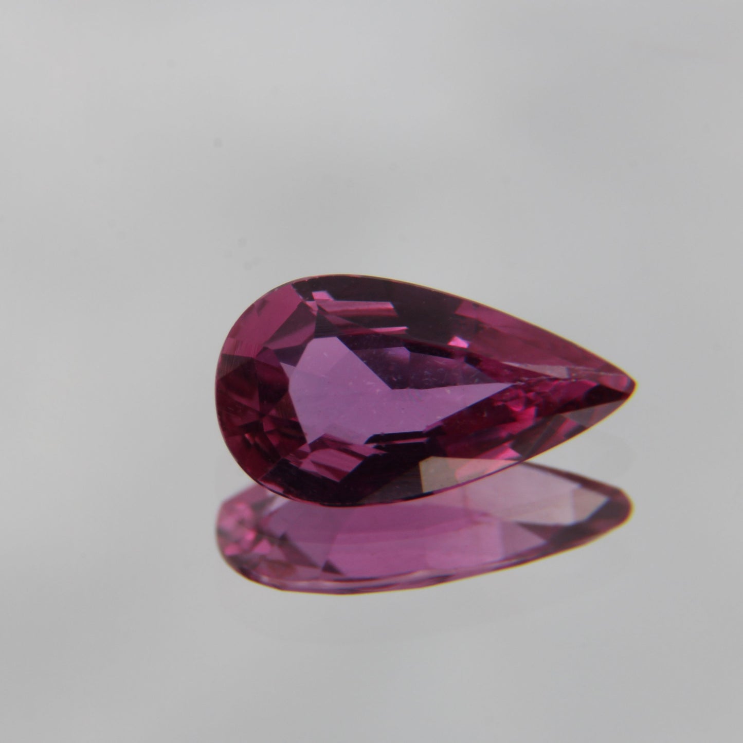 Pinker Saphir 0.74 ct