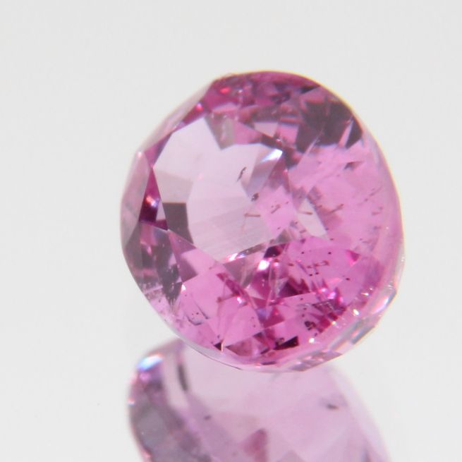 pinker Saphir 0.82ct