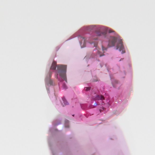 pinker Saphir 0.82ct