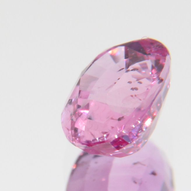 pinker Saphir 0.82ct