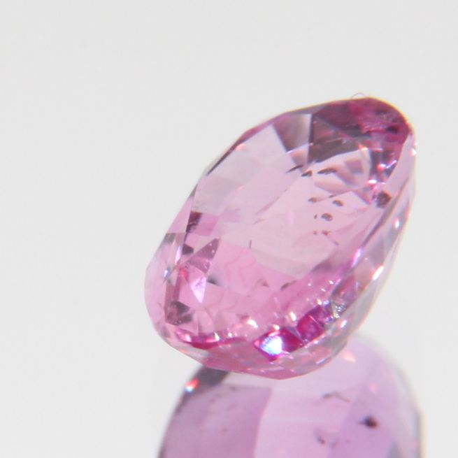 pinker Saphir 0.82ct