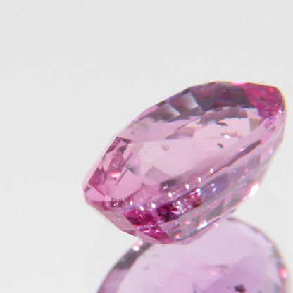 pinker Saphir 0.82ct