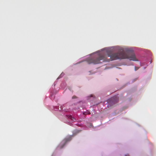 pinker Saphir 0.82ct