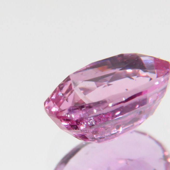 pinker Saphir 0.82ct