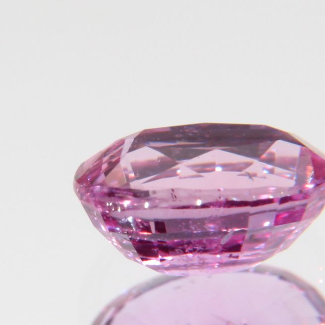 pinker Saphir 0.82ct