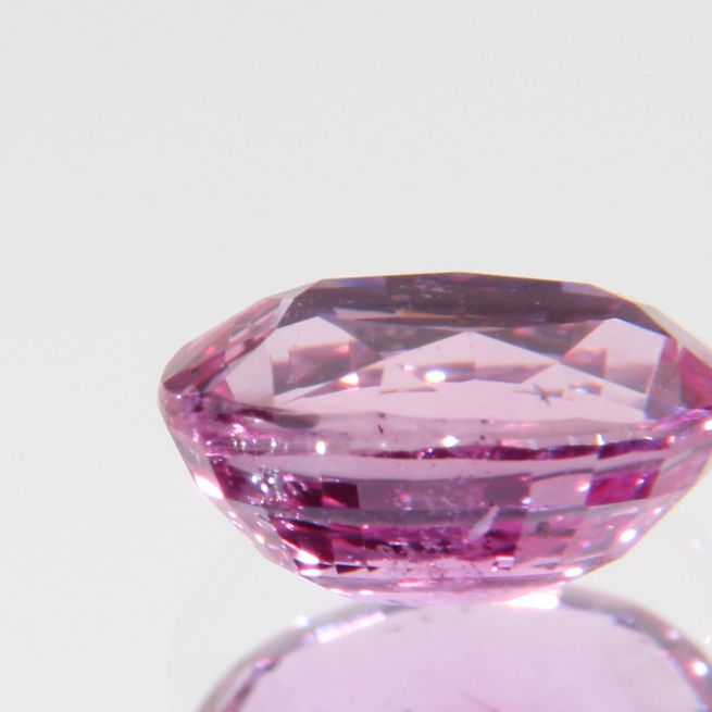 pinker Saphir 0.82ct