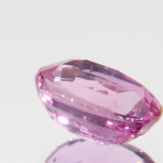 pinker Saphir 0.82ct