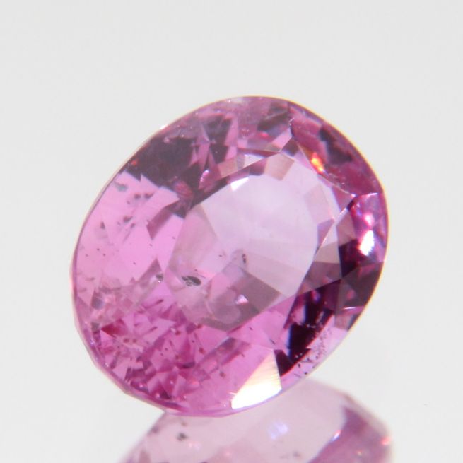 pinker Saphir 0.82ct