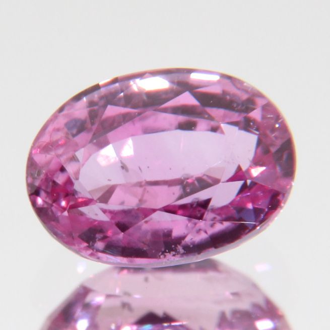 pinker Saphir 0.82ct