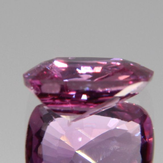 Pinker Saphir 1.03 ct