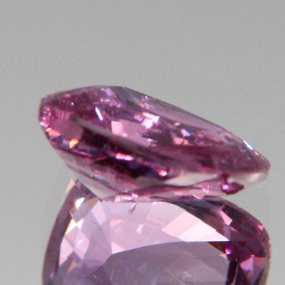Pinker Saphir 1.03 ct
