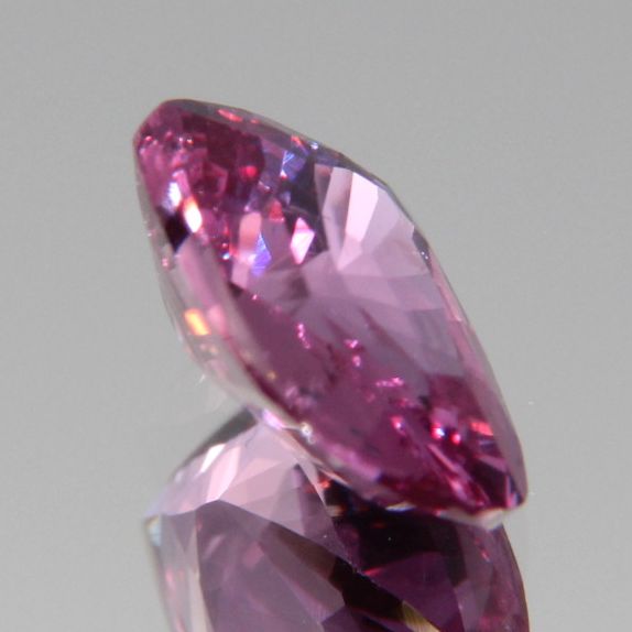 Pinker Saphir 1.03 ct